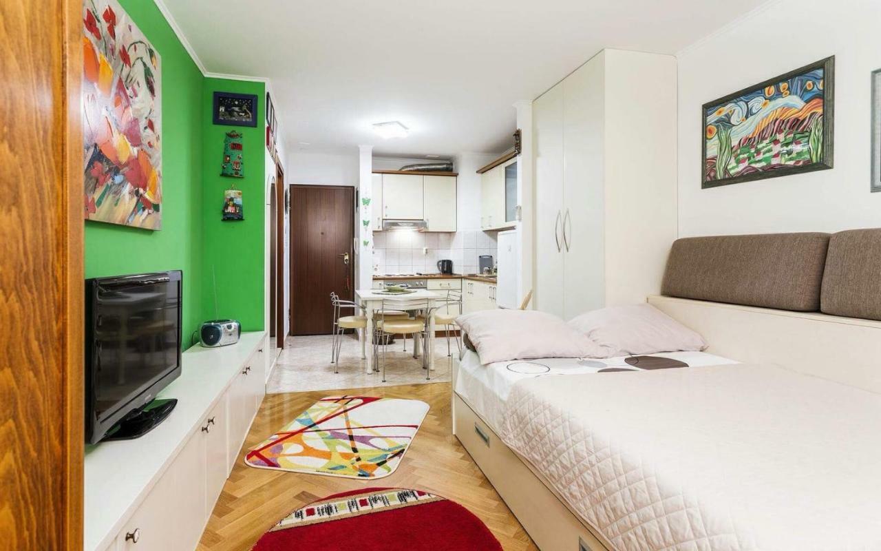 Boutique Beach Residence Сплит Екстериор снимка